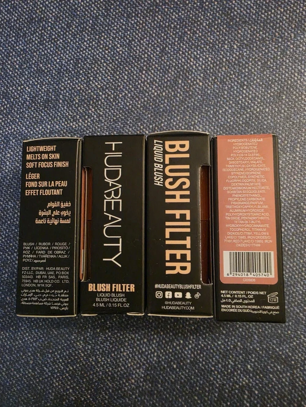 HUDA BEAUTY lightweight liquid
